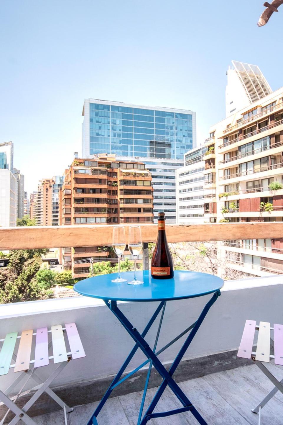 Duplex Con Ac Metro El Golf Santiago