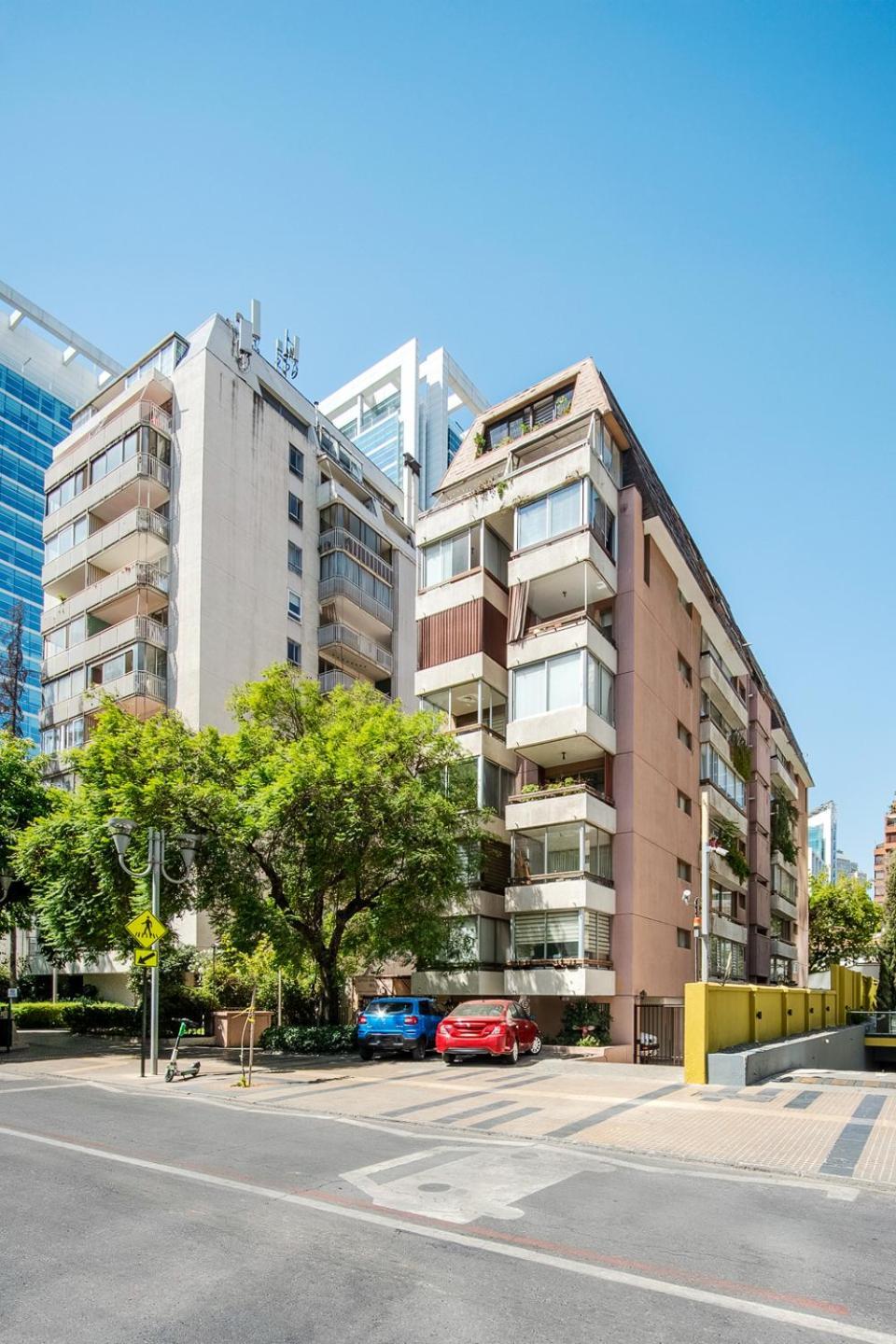 Duplex Con Ac Metro El Golf