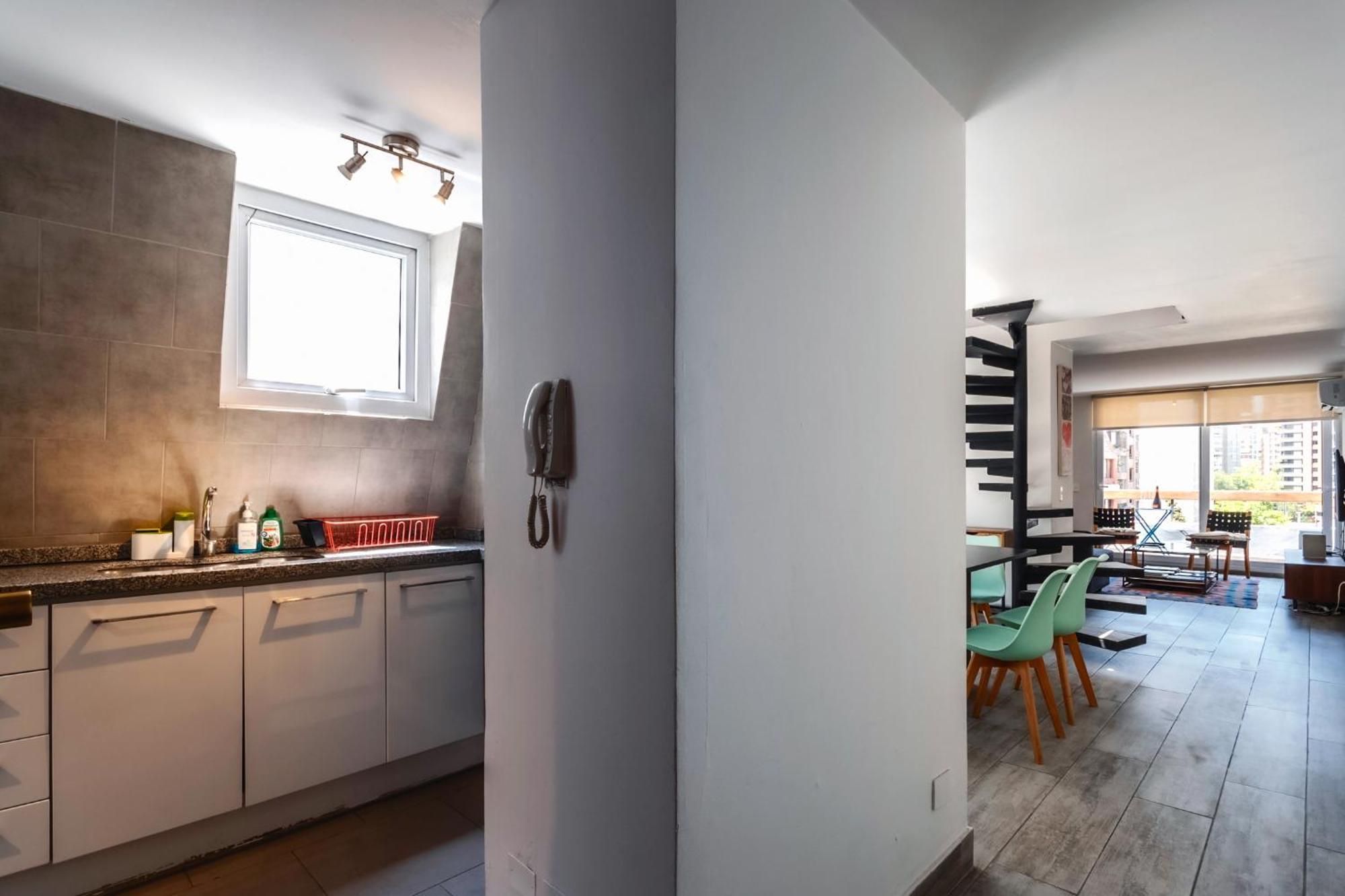 Apartamento Duplex Con Ac Metro El Golf Santiago